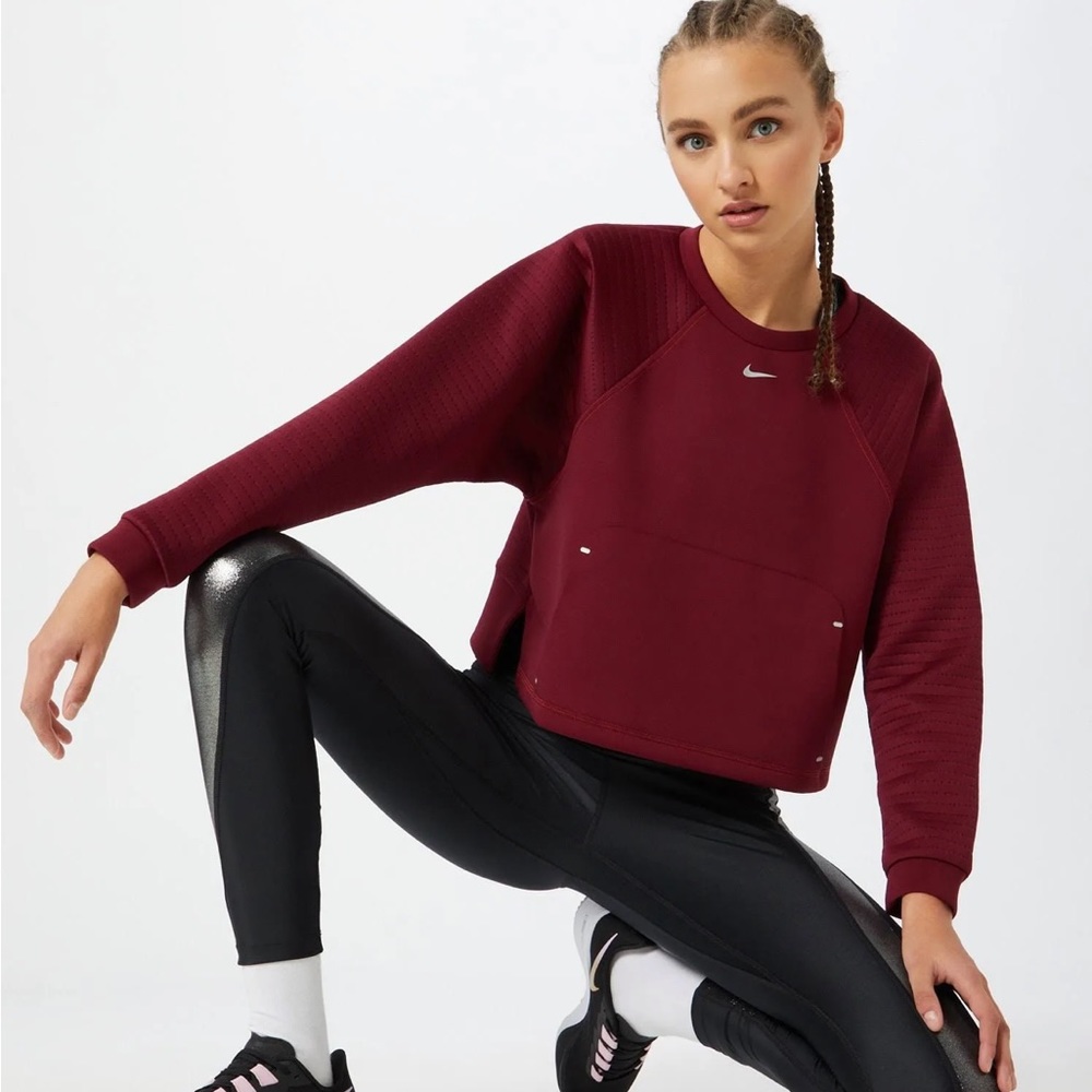 NIKE PRO WOMEN’S FLEECE CREW Maroon: Large #CU5745 638 RETAIL: $90 Nike sweater